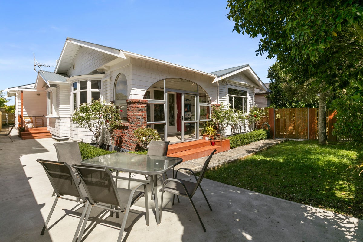 62 Pilmuir Street, Hutt Central, Lower Hutt - Carousel 1