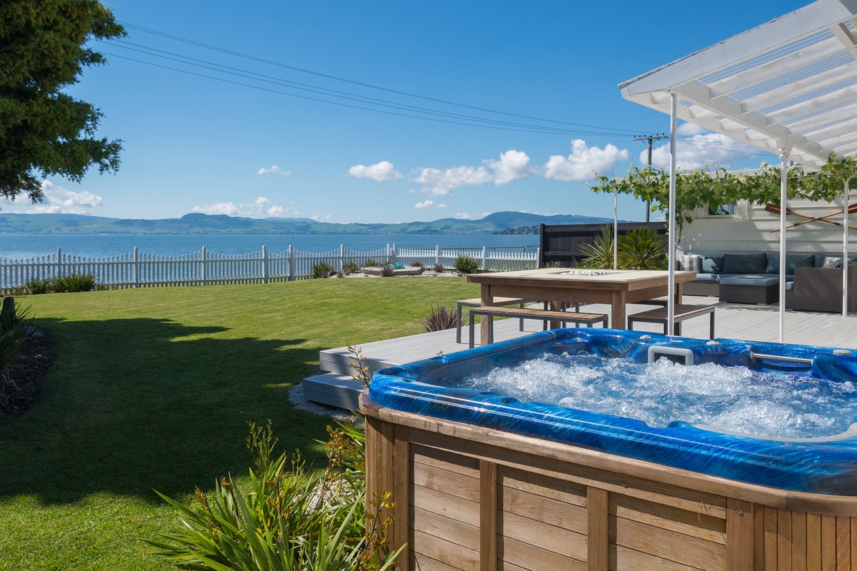 17 Paraone Street, Ngongotaha, Rotorua - Carousel 2