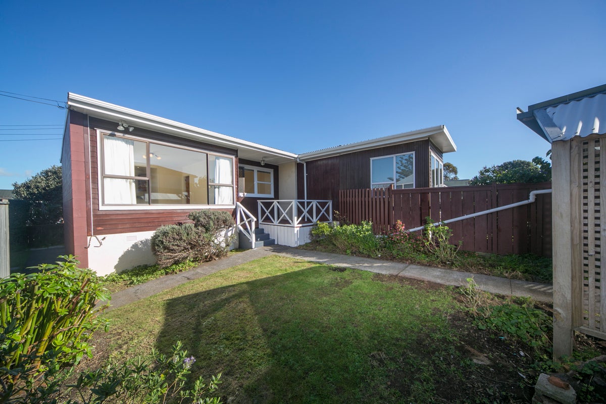 4/14 Athens Road, Onehunga, Auckland - Carousel 1