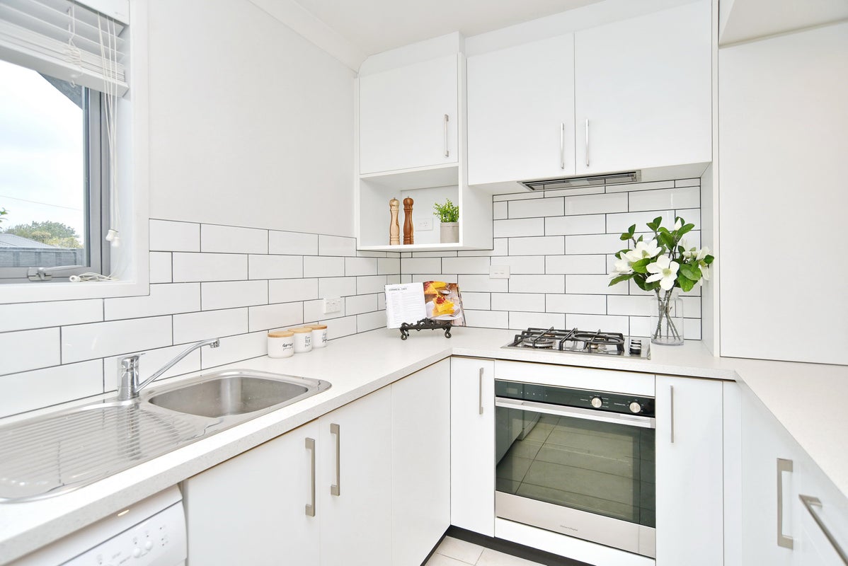 1/77 Geraldine Street, Edgeware, Christchurch - Carousel 2