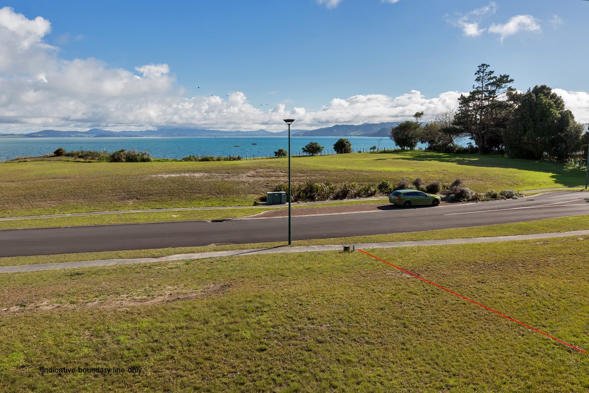 21 KARORO Road, One Tree Point, WHANGAREI - Carousel 10