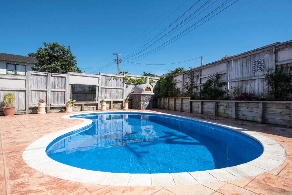13 Orchard Road, Browns Bay, Auckland - Carousel 2