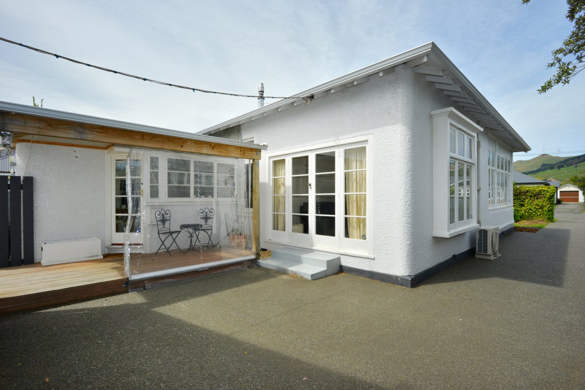 77 Martin Avenue, Beckenham, Christchurch - Carousel 1