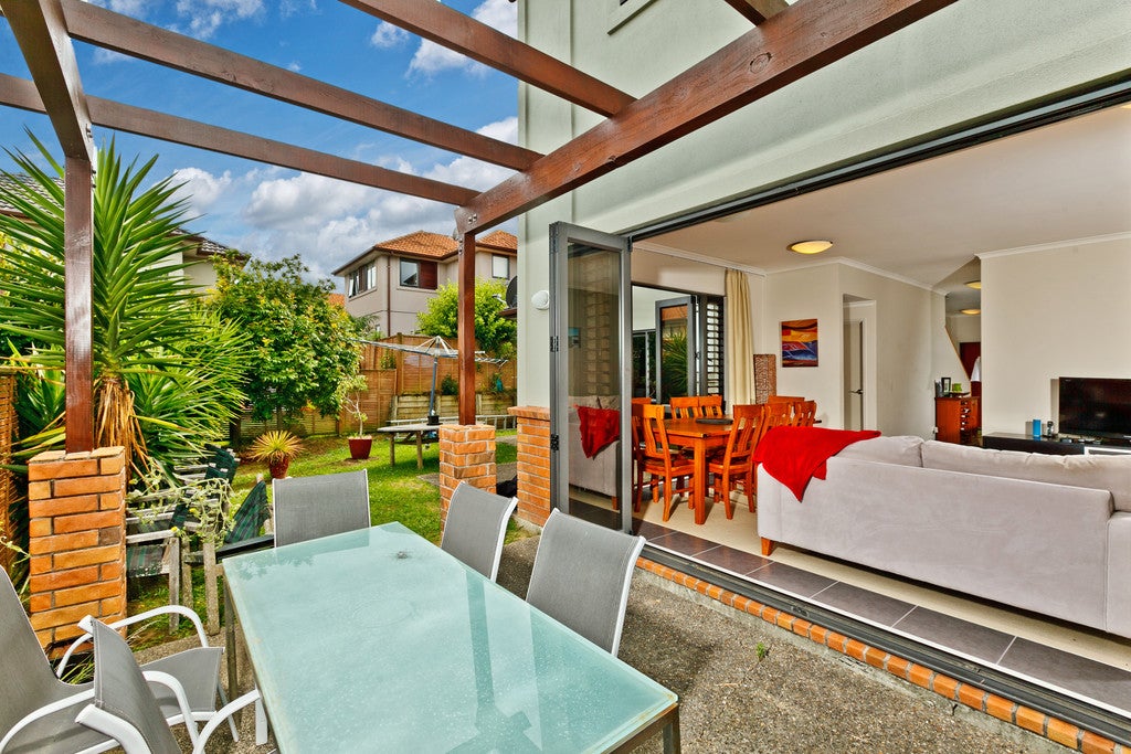 17 Greenbough Lane, Greenhithe, Auckland - Carousel 2