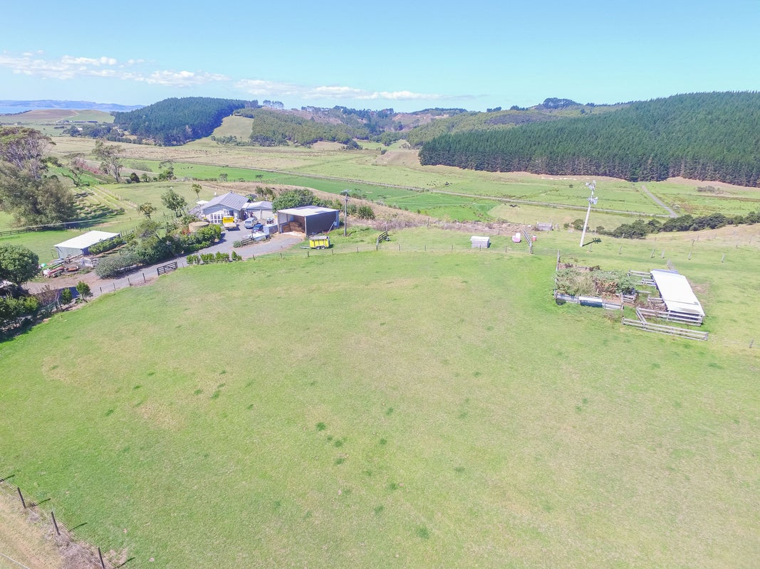 93 Monk Road, Helensville - Carousel 2