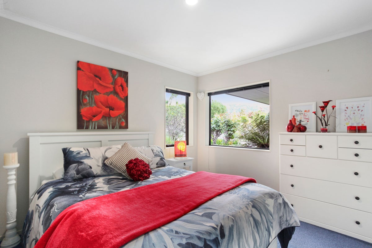 5 Carinya Lane, Heathcote Valley, Christchurch - Carousel 10