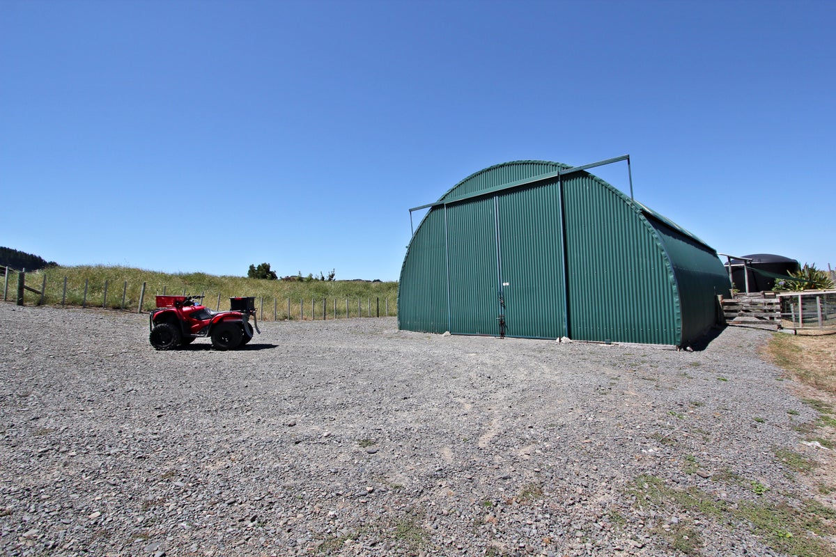 61 Avery Road, Eskdale, Napier - Carousel 2