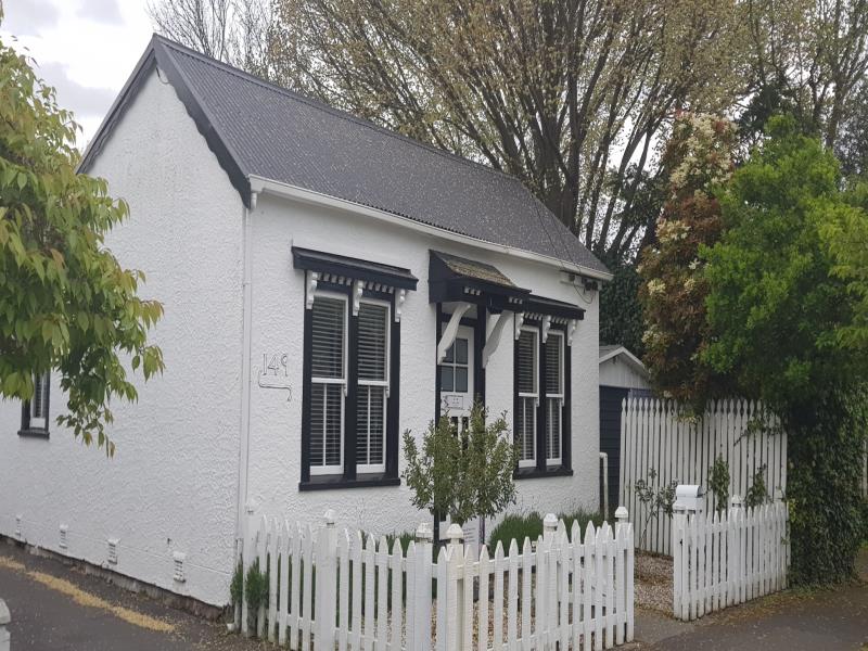 149 Holly Road, St Albans, Christchurch - Carousel 1