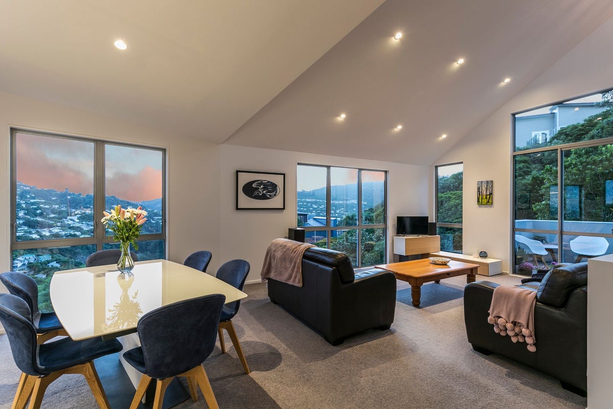 6 Captain Edward Daniell Drive, Ngaio, Wellington - Carousel 2