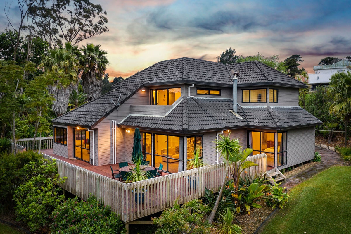 37 Quail Drive, Albany Heights, Auckland - Carousel 1