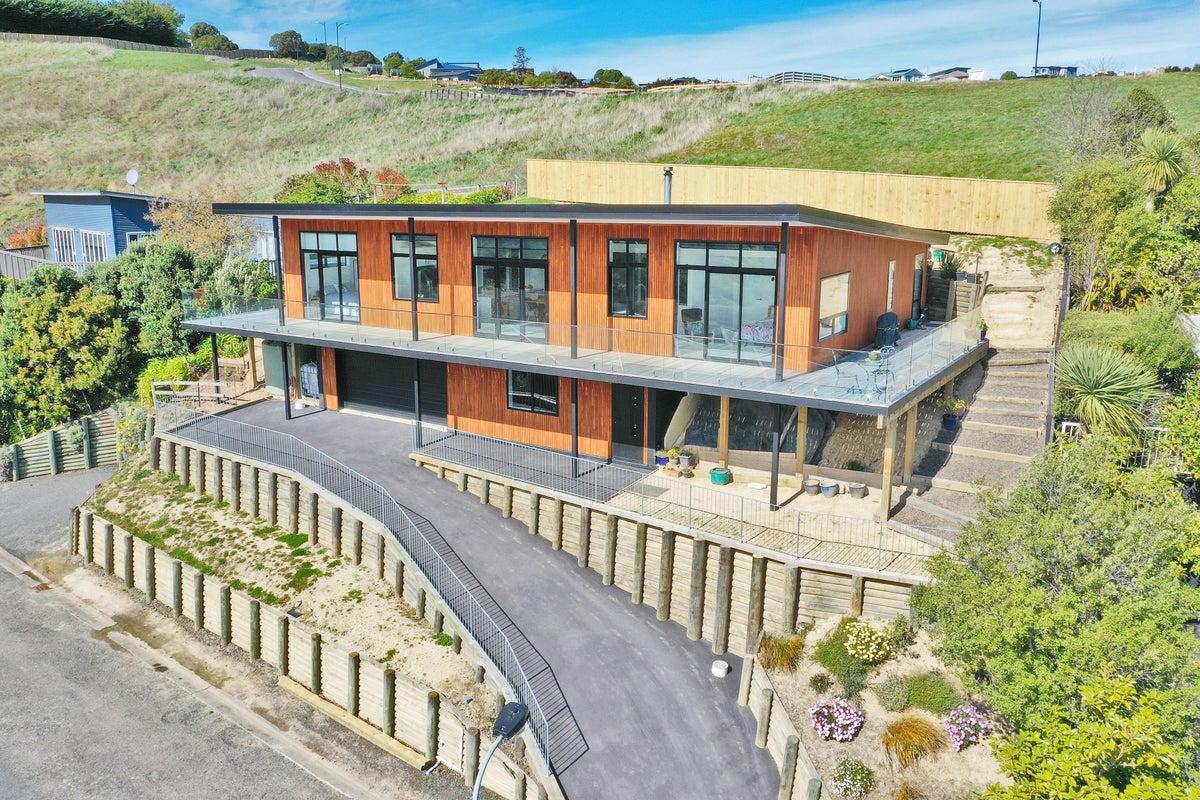 9 Manuka Terrace, Duvauchelle, Duvauchelle - Carousel 2