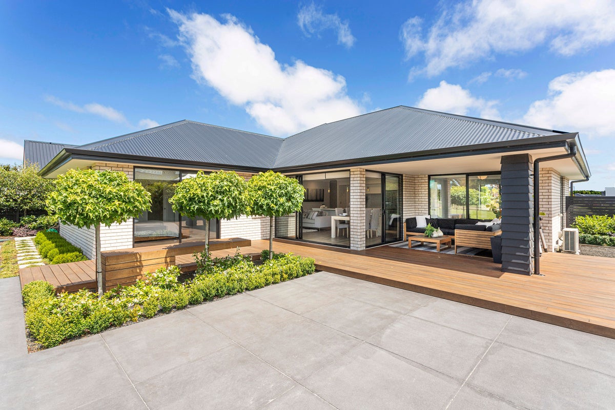 10 Ruapani Street, Marshland, Christchurch - Carousel 2