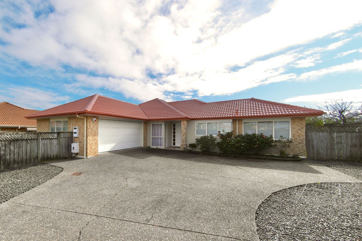 30 Montecito Place, Golflands, Auckland - Carousel 13