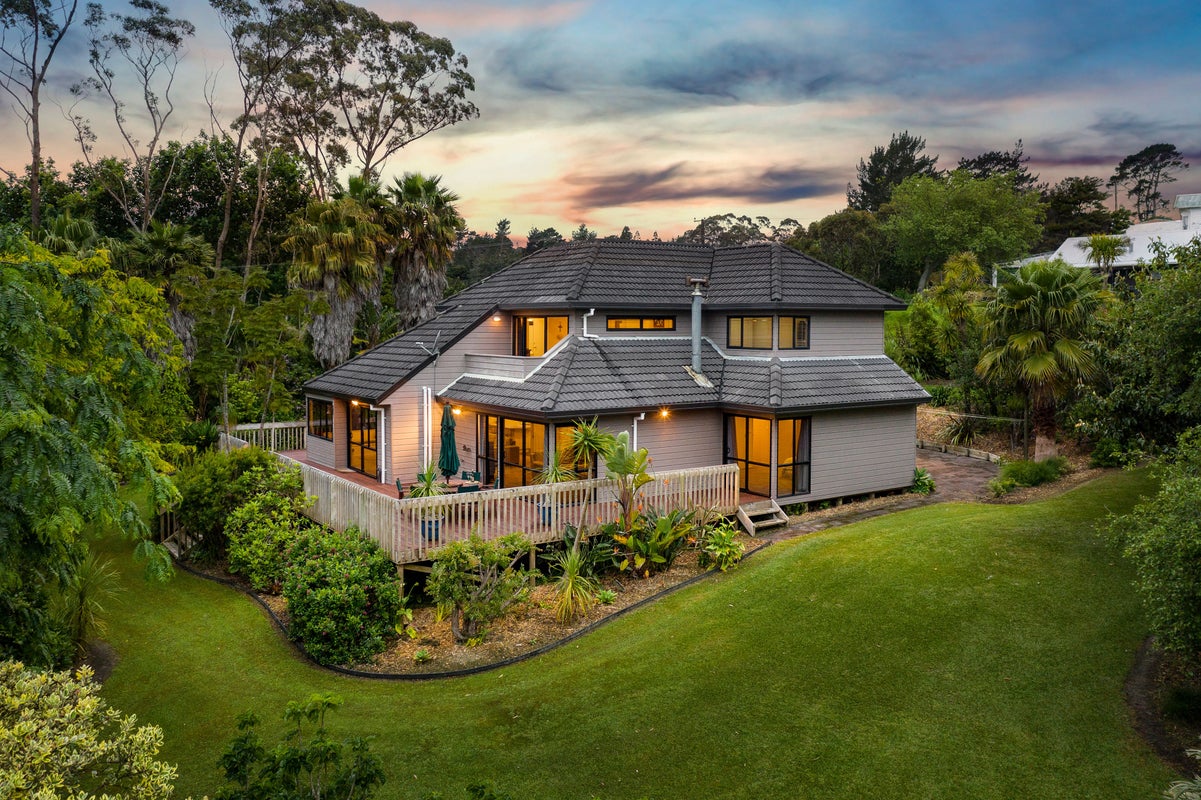 37 Quail Drive, Albany Heights, Auckland - Carousel 2