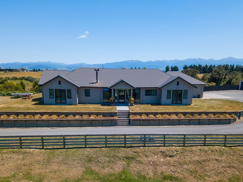 24A Nikau Heights, Lansdowne, Masterton - Carousel 1