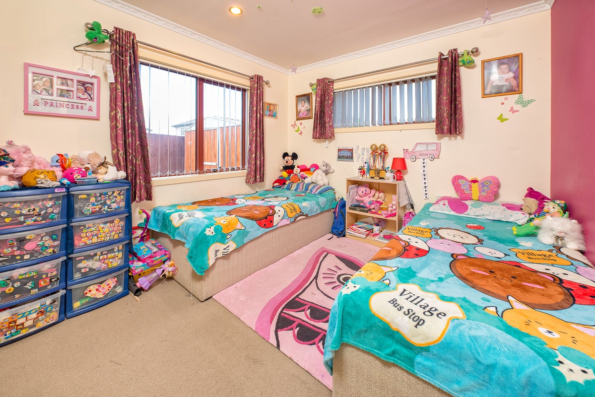 2 Hansen Place, Takanini, Auckland - Carousel 10