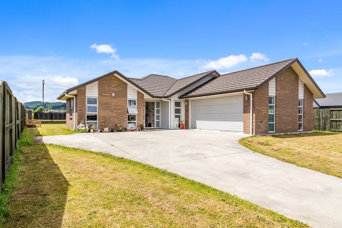 18 Twain Crescent, Owhata, Rotorua - Carousel 2