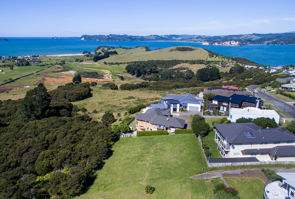140 Centennial Drive, Whitianga - Carousel 1