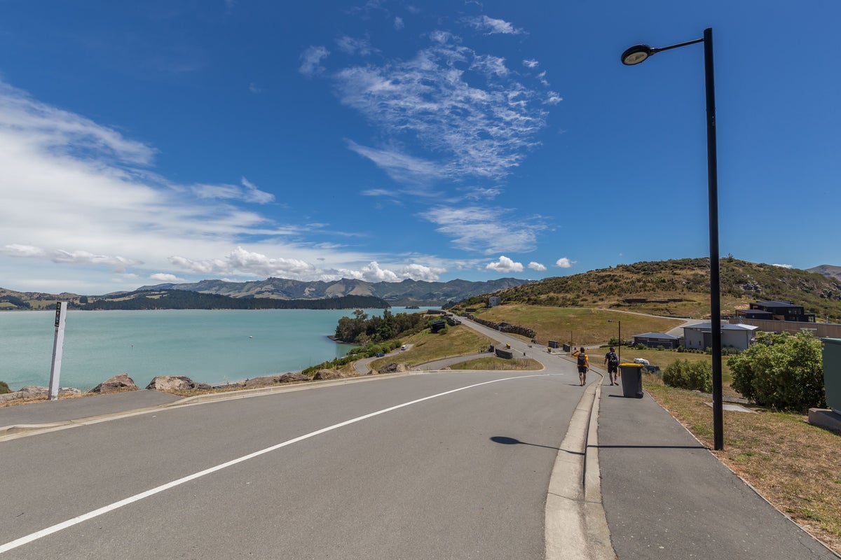 5 Kaioruru Lane, Charteris Bay, Lyttelton - Carousel 41