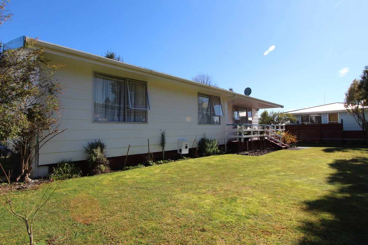 6 York Place, Tokoroa, Tokoroa - Carousel 2