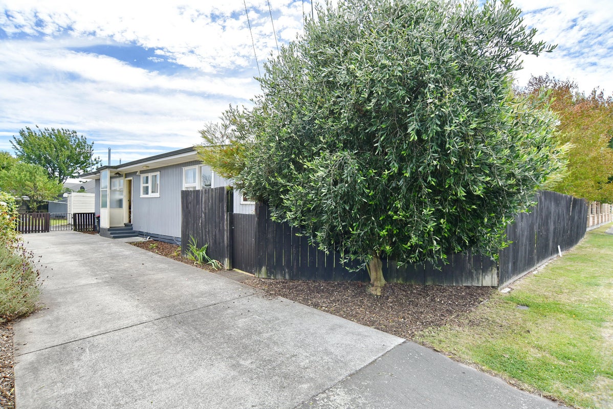 55 Joy Street, Shirley, Christchurch - Carousel 19
