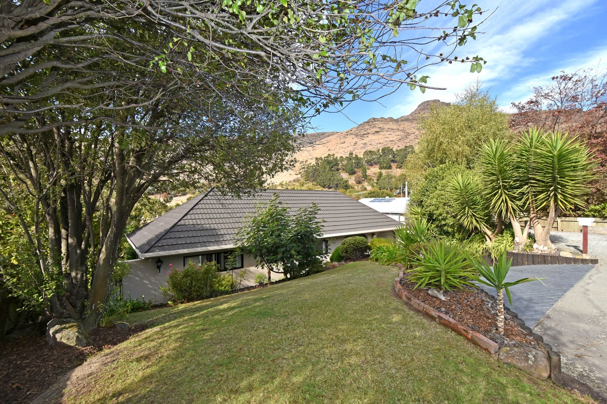 53 Flinders Road, Heathcote Valley, Christchurch - Carousel 2