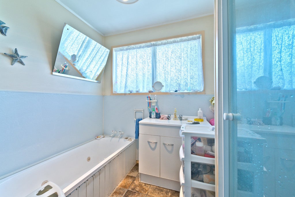 462 Weymouth Road, Weymouth, Auckland - Carousel 10