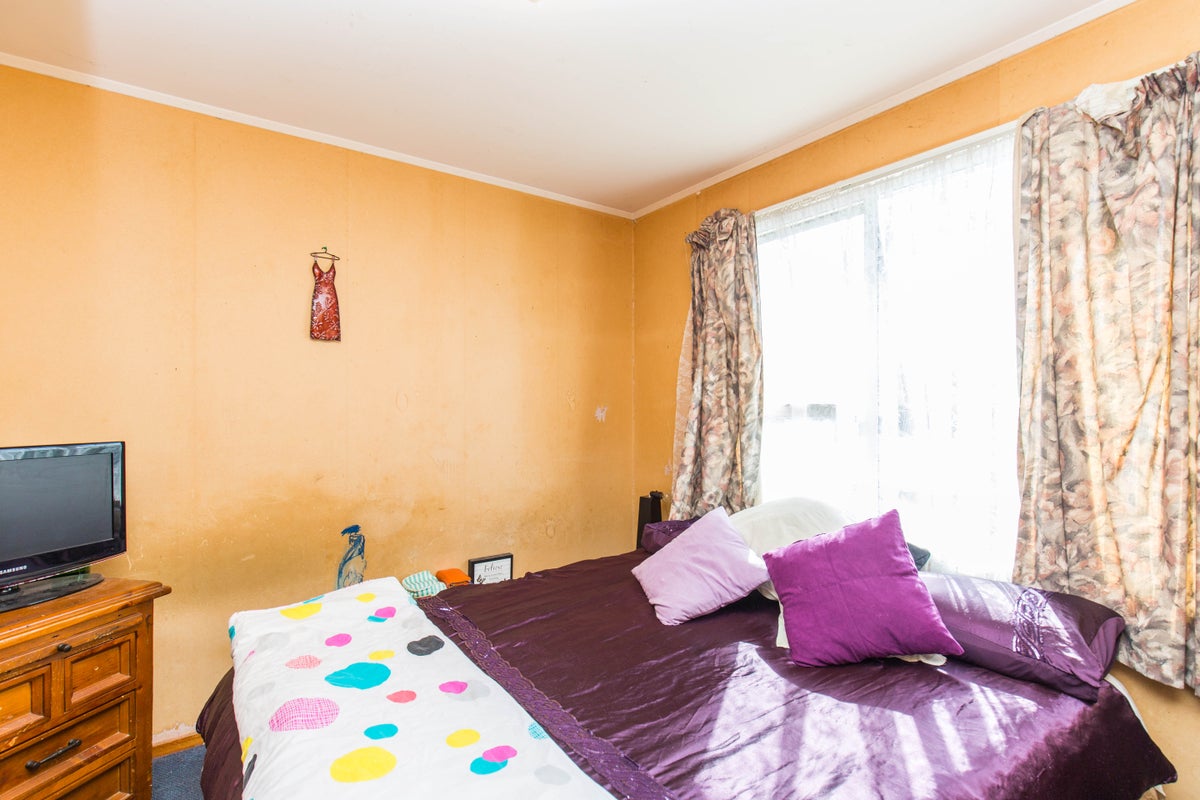 20 Adel Place, Weymouth, Auckland - Carousel 10