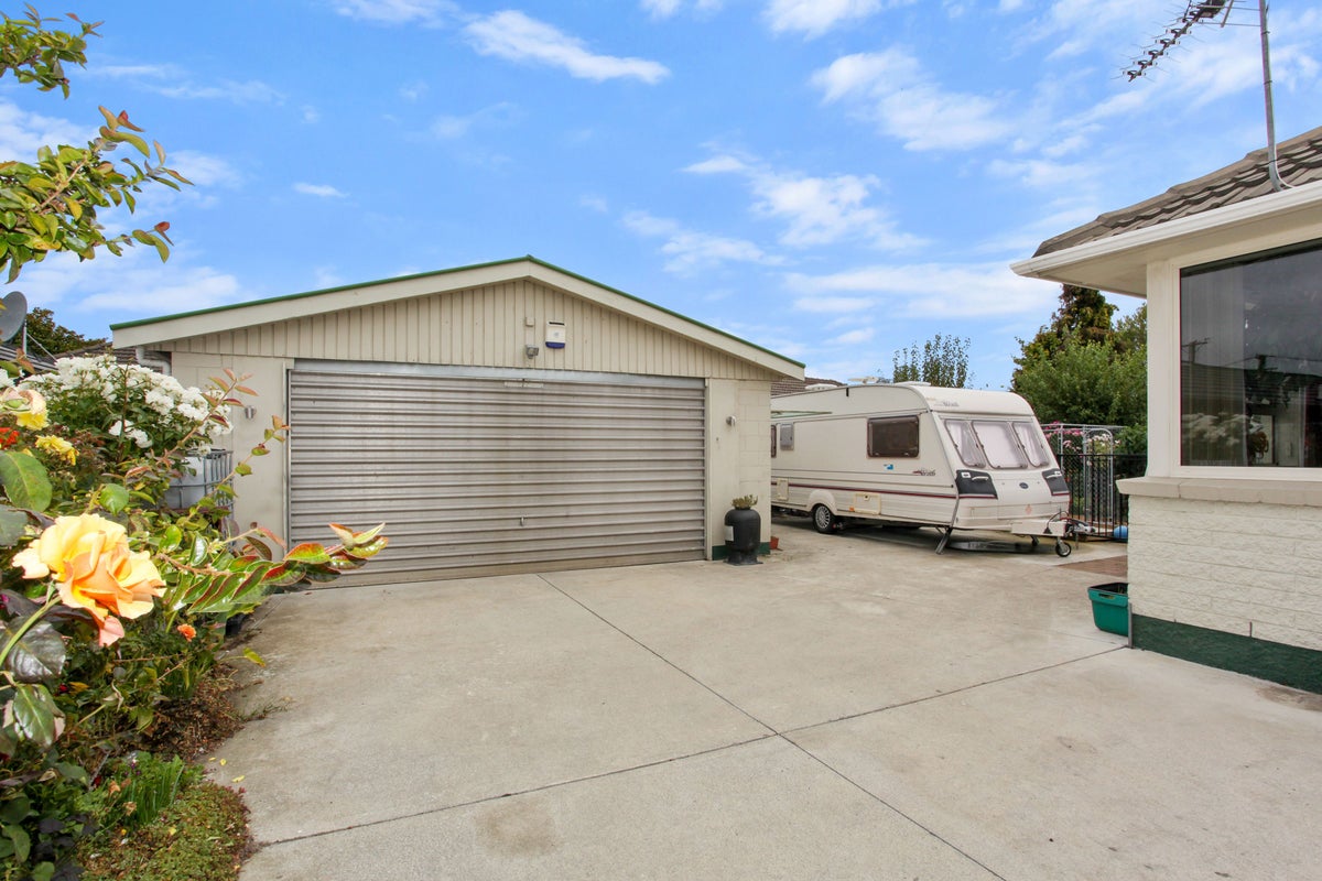 10 Charlcott Street, Burnside, Christchurch - Carousel 11