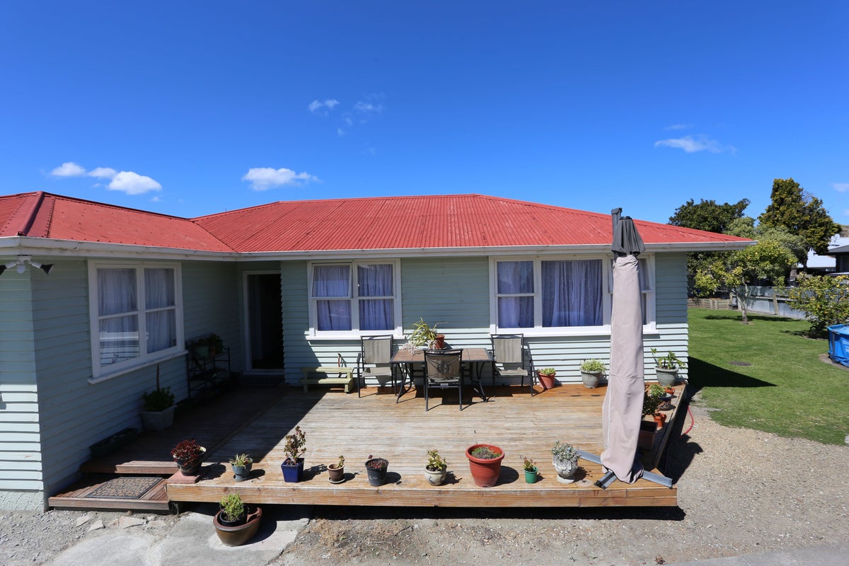 25 Craig Road, Outer Kaiti, Gisborne - Carousel 14
