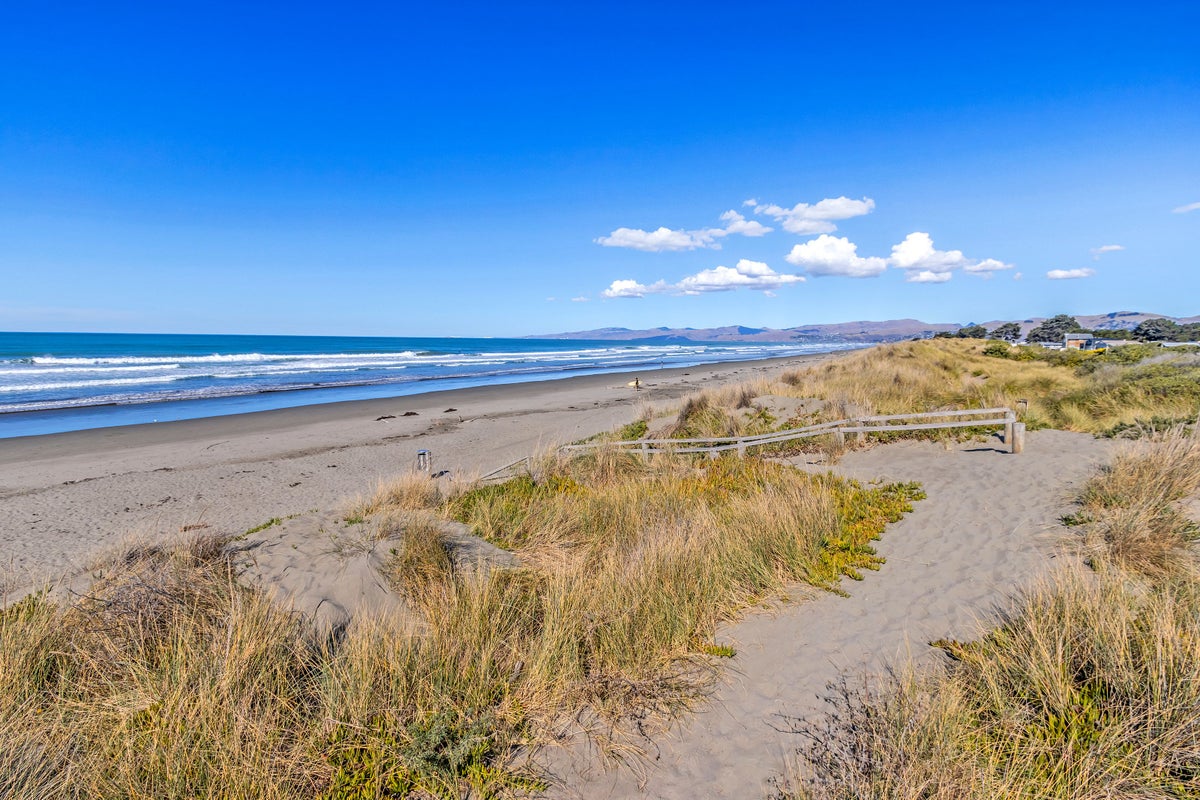 52 Marine Parade, North New Brighton, Christchurch - Carousel 15