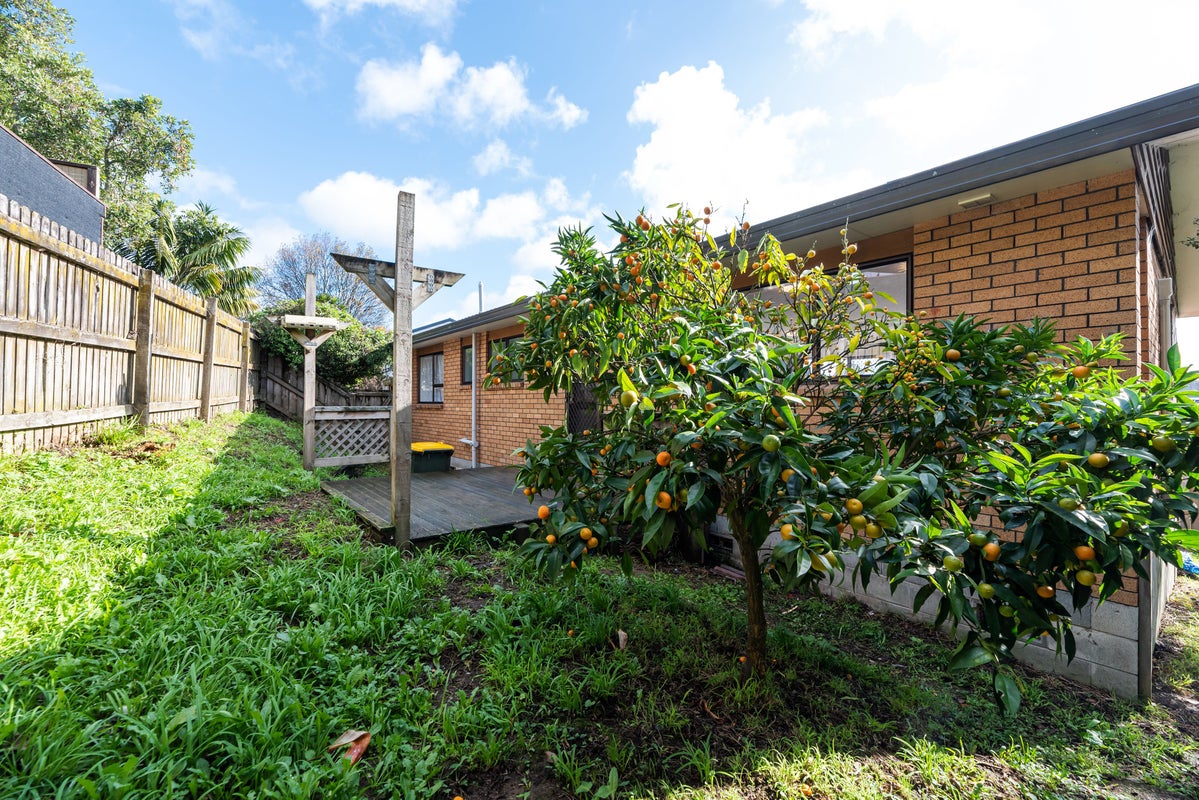 66D Woodglen RD, Glen Eden, Auckland - Carousel 22