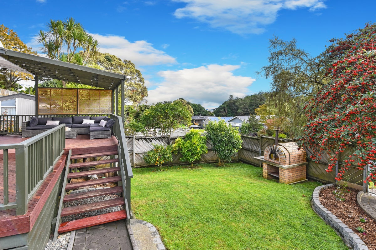 21 GIBBS CRESCENT, Papakura, Auckland - Carousel 2