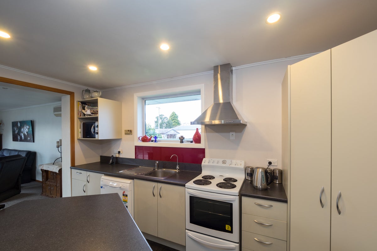 21 Kitchener Street, Netherby, Ashburton - Carousel 2