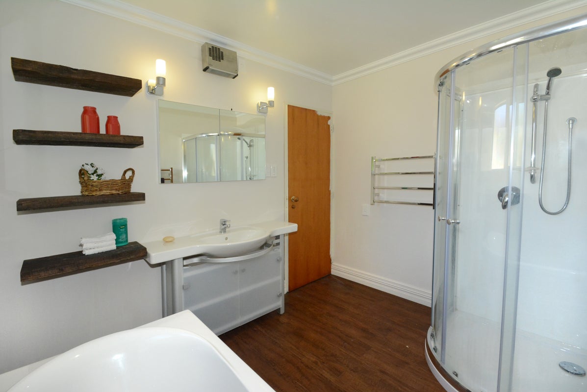 23 Back Road, Milton, Milton - Carousel 10