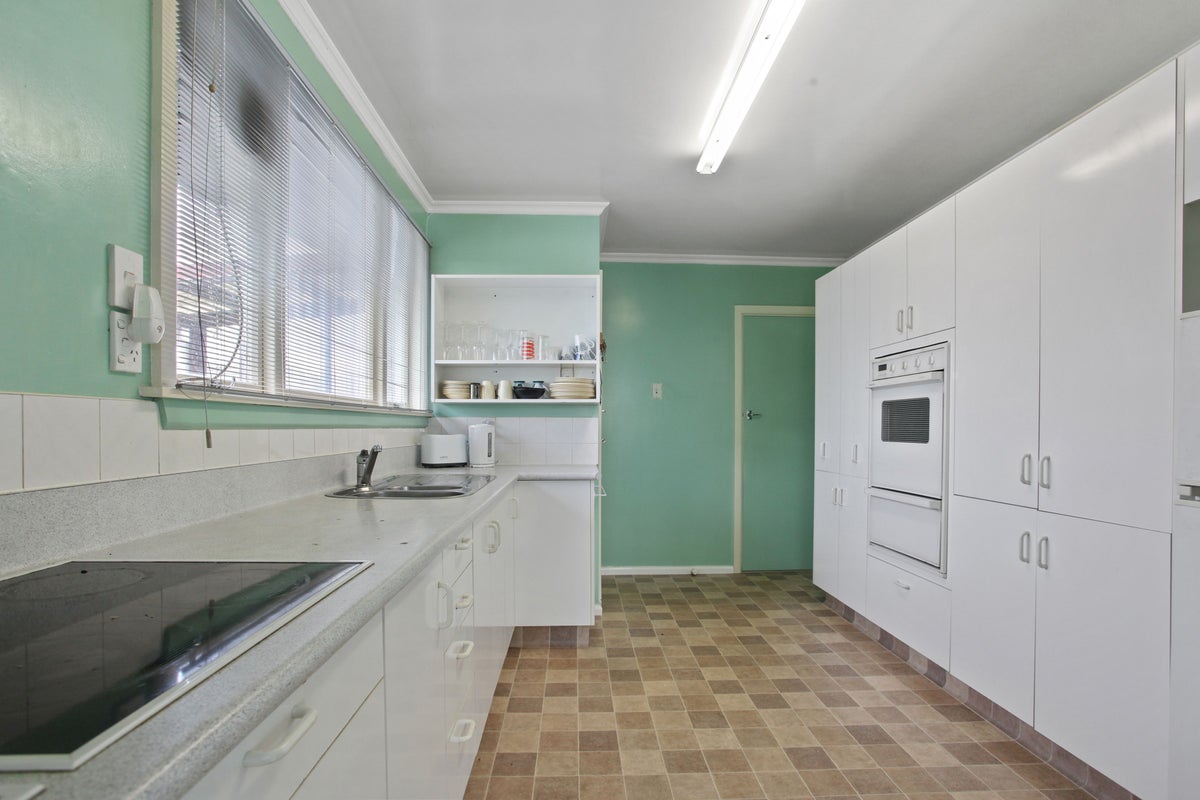360 Linwood Avenue, Bromley, Christchurch - Carousel 2