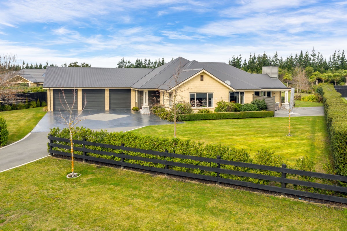 8 Rossington Drive, West Melton, West Melton - Carousel 2