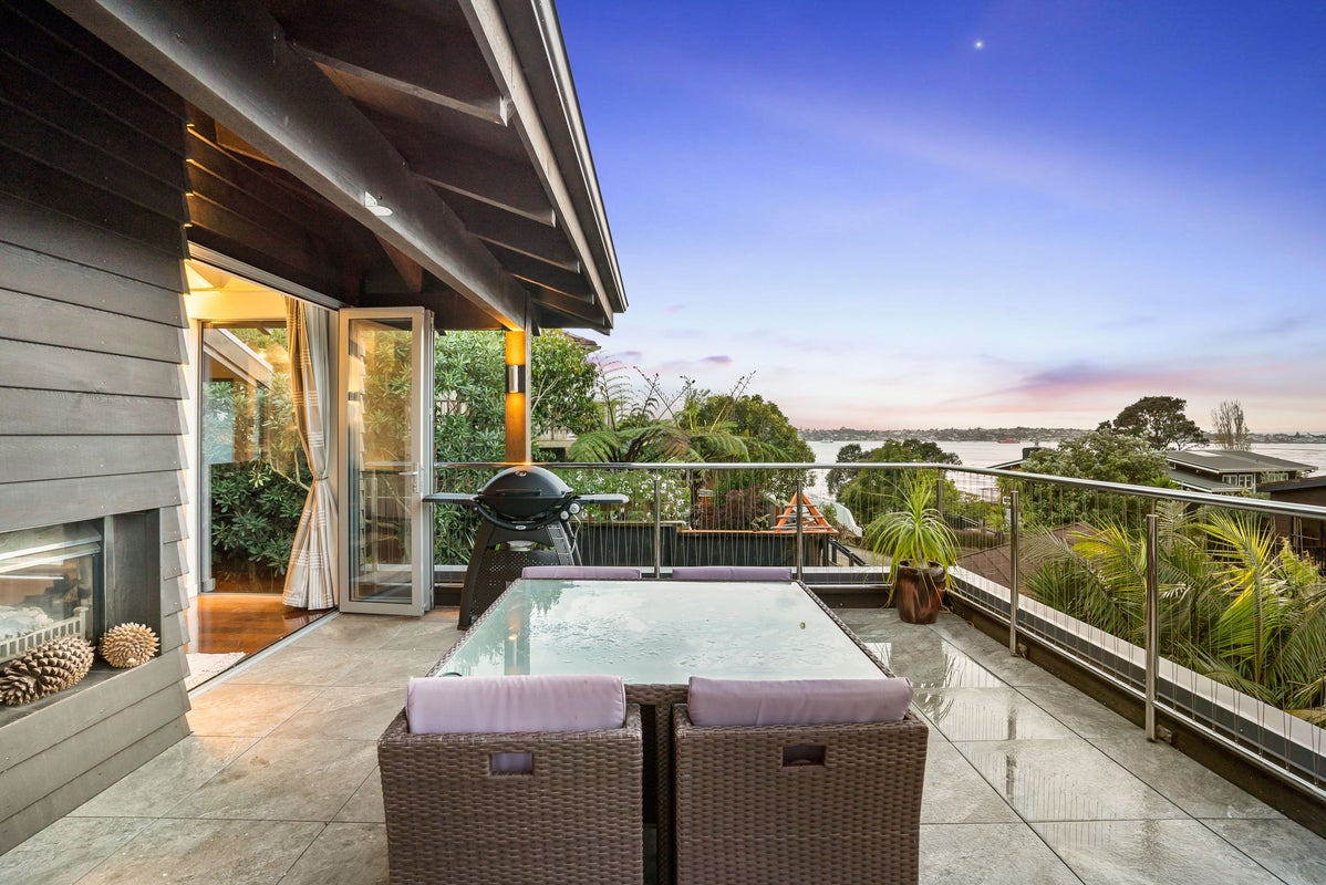 36C Vista Crescent, Glendowie, Auckland - Carousel 2