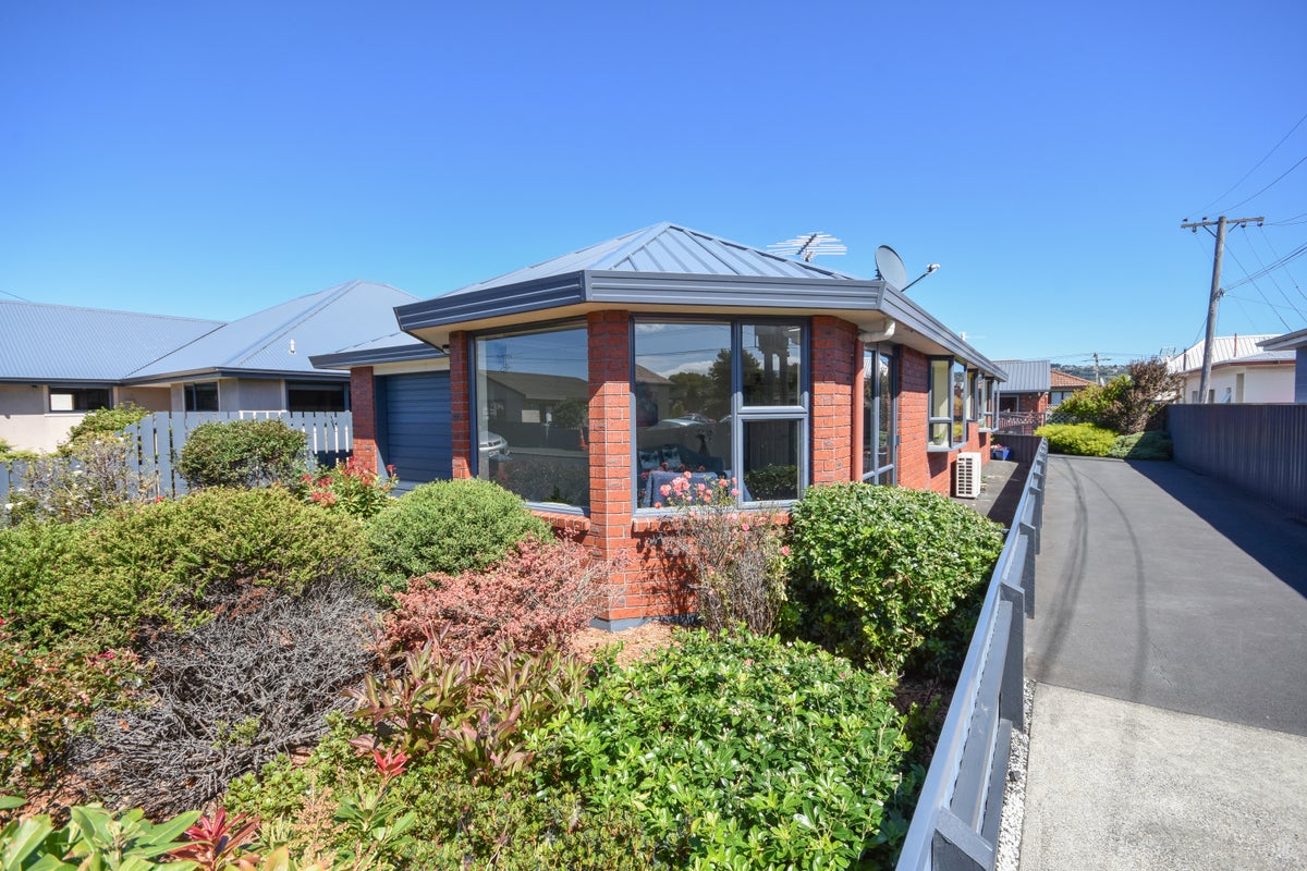 8 Begg Street, Saint Kilda, Dunedin - Carousel 2