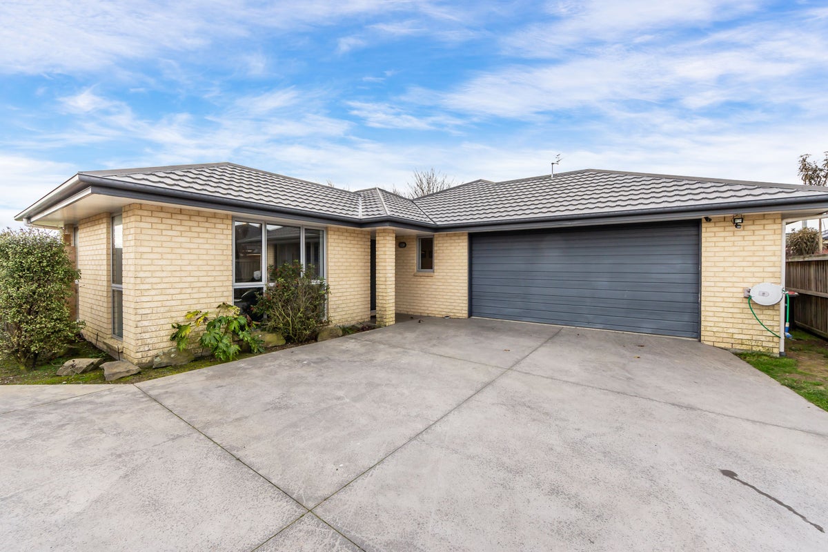 1 Blossom Lady Lane, Templeton, Christchurch - Carousel 1