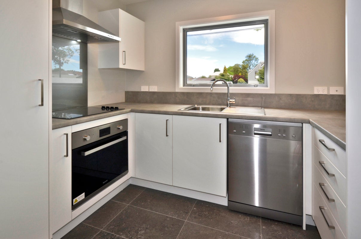 48A TRAFALGAR STREET, St Albans, Christchurch - Carousel 2