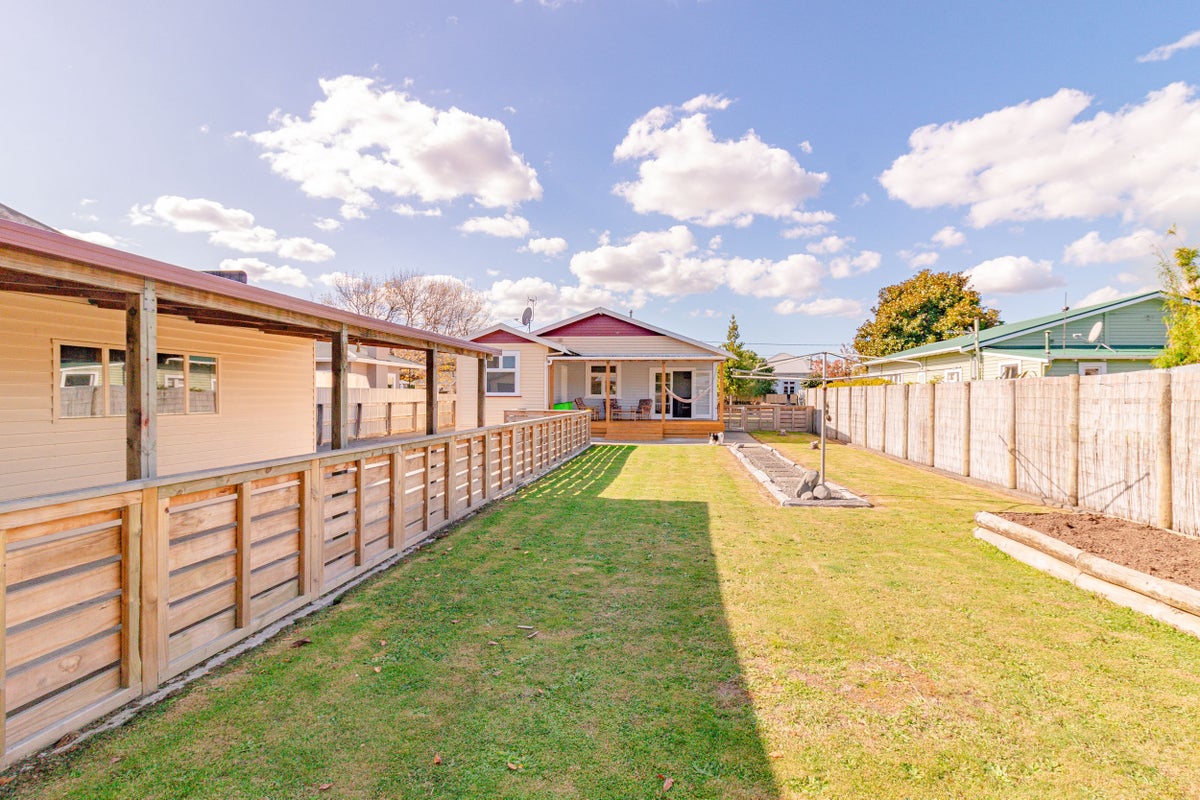 27 Stewart Street, Aramoho, Whanganui - Carousel 2