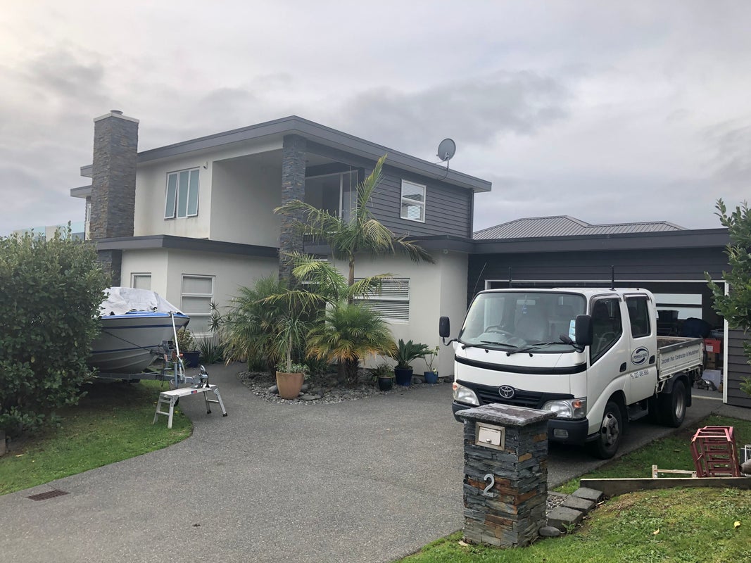 2 Fantail Crescent, Maraetai, Auckland - Carousel 1