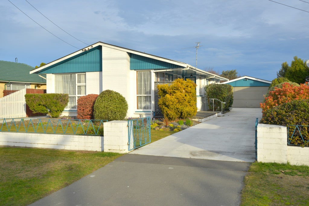 109 Beach Road, North New Brighton, Christchurch - Carousel 1