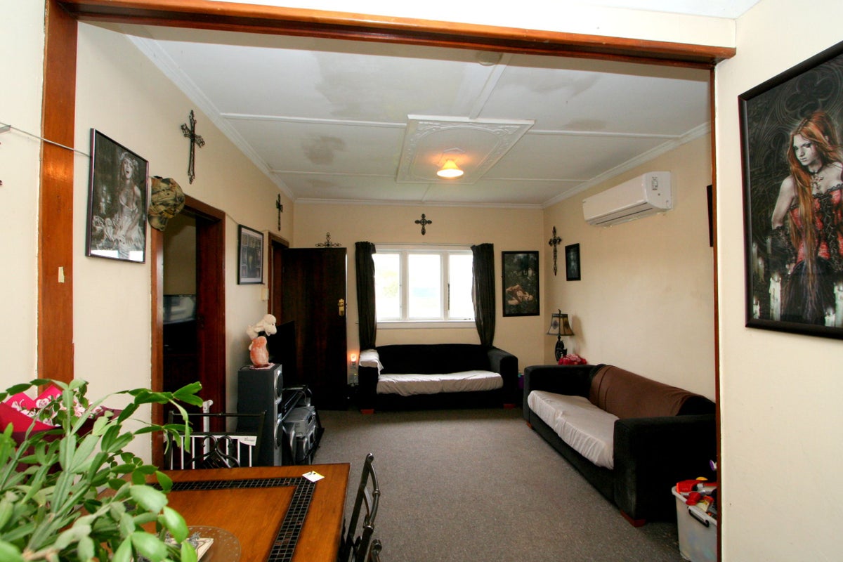 82 Ross Street, Grasmere, Invercargill - Carousel 1