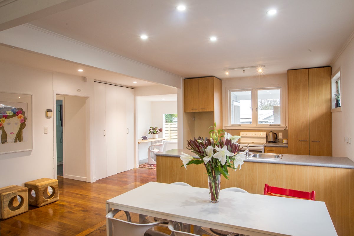 11 Kamaka Road, Mangere Bridge, Auckland - Carousel 2