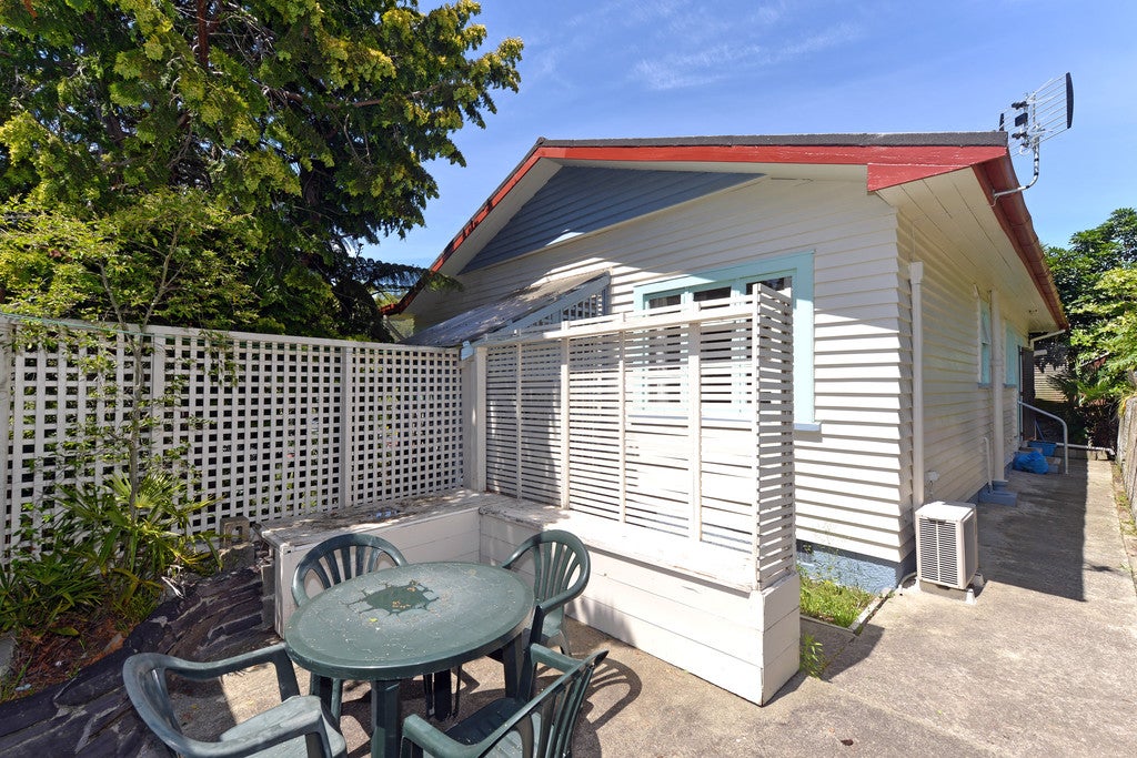 58 Locking Street, Nelson South, Nelson - Carousel 1