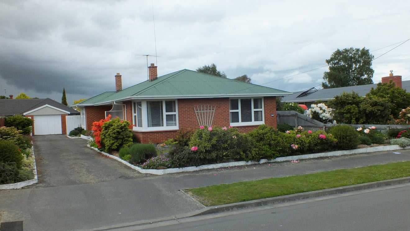 46 Reid Crescent, Allenton, Ashburton - Carousel 1