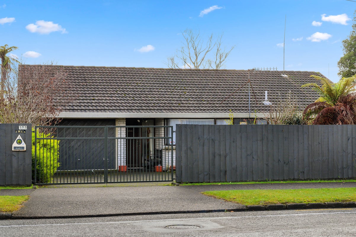 191 Malfroy Road, Utuhina, Rotorua - Carousel 1