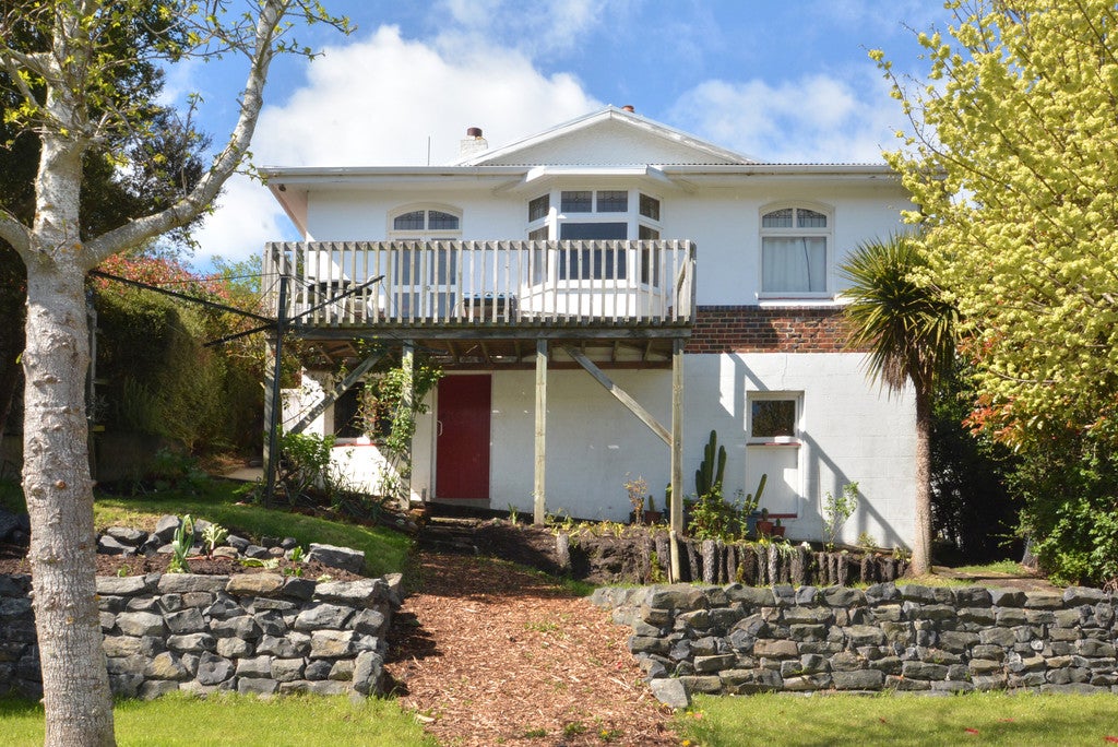 57 Rhodes Terrace, North East Valley, Dunedin - Carousel 2